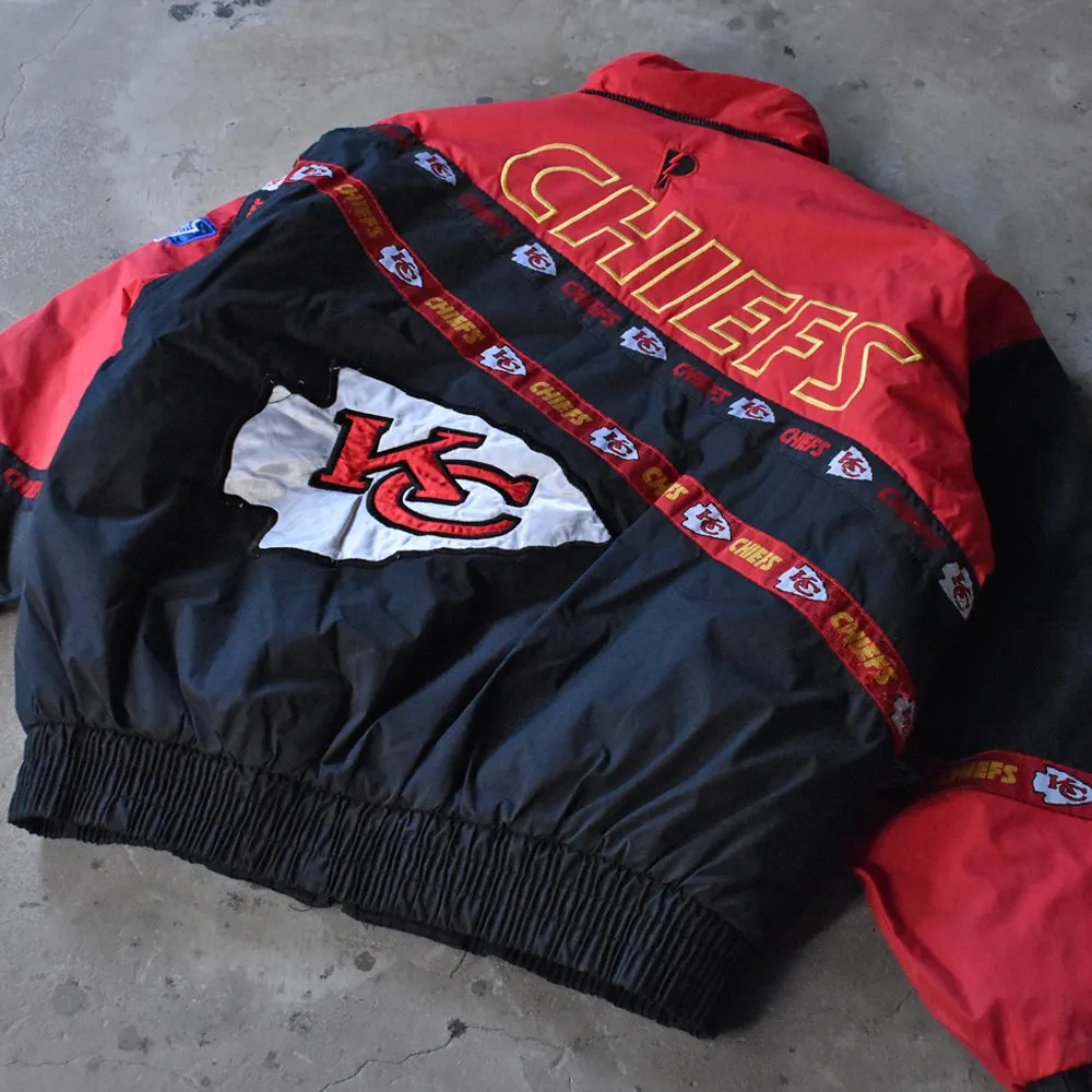 90’s PRO PLAYER “NFL Kansas City Chiefs” 中綿入りジャケット 231221