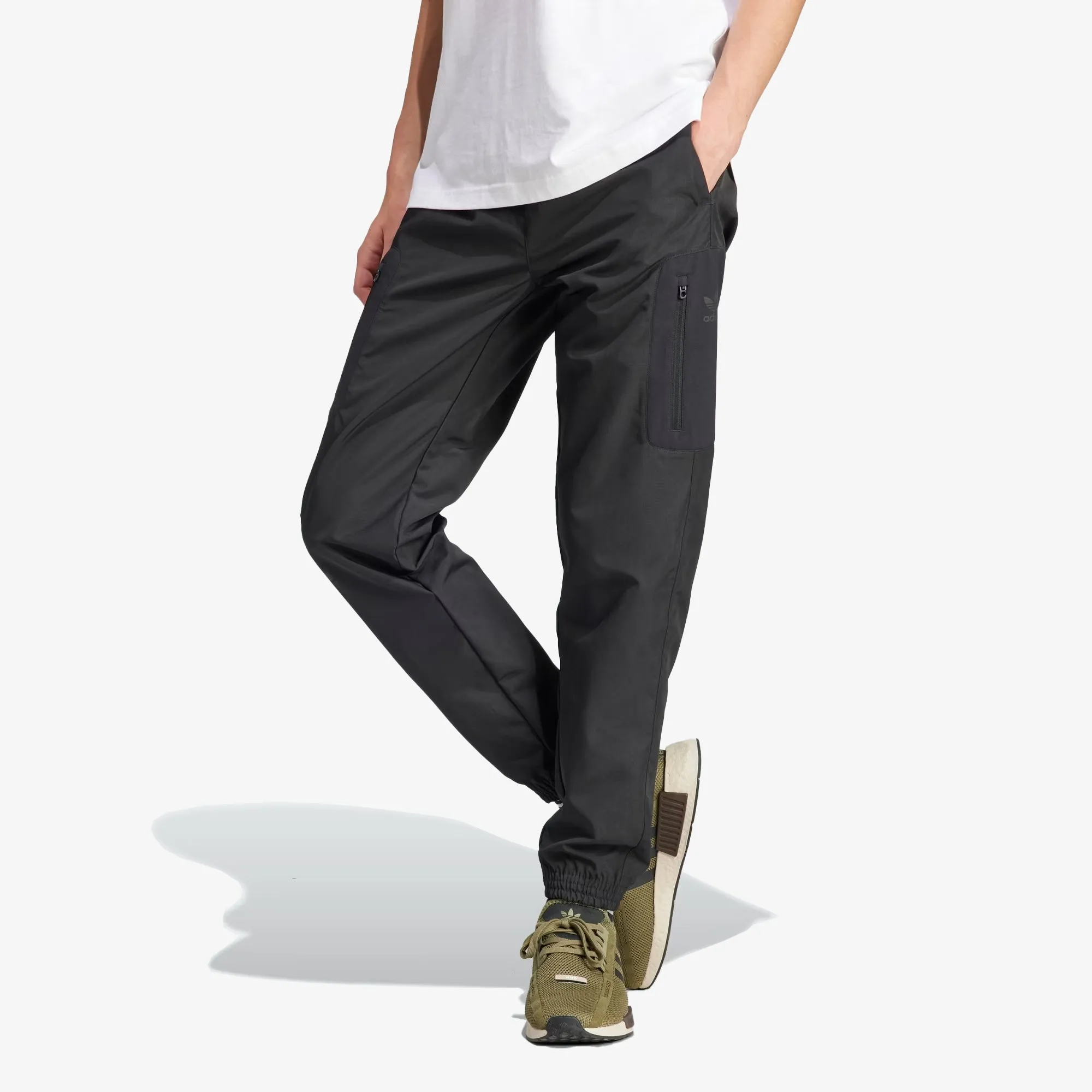 Adidas Originals | UTILITY CARGO PANTS  { BLACK