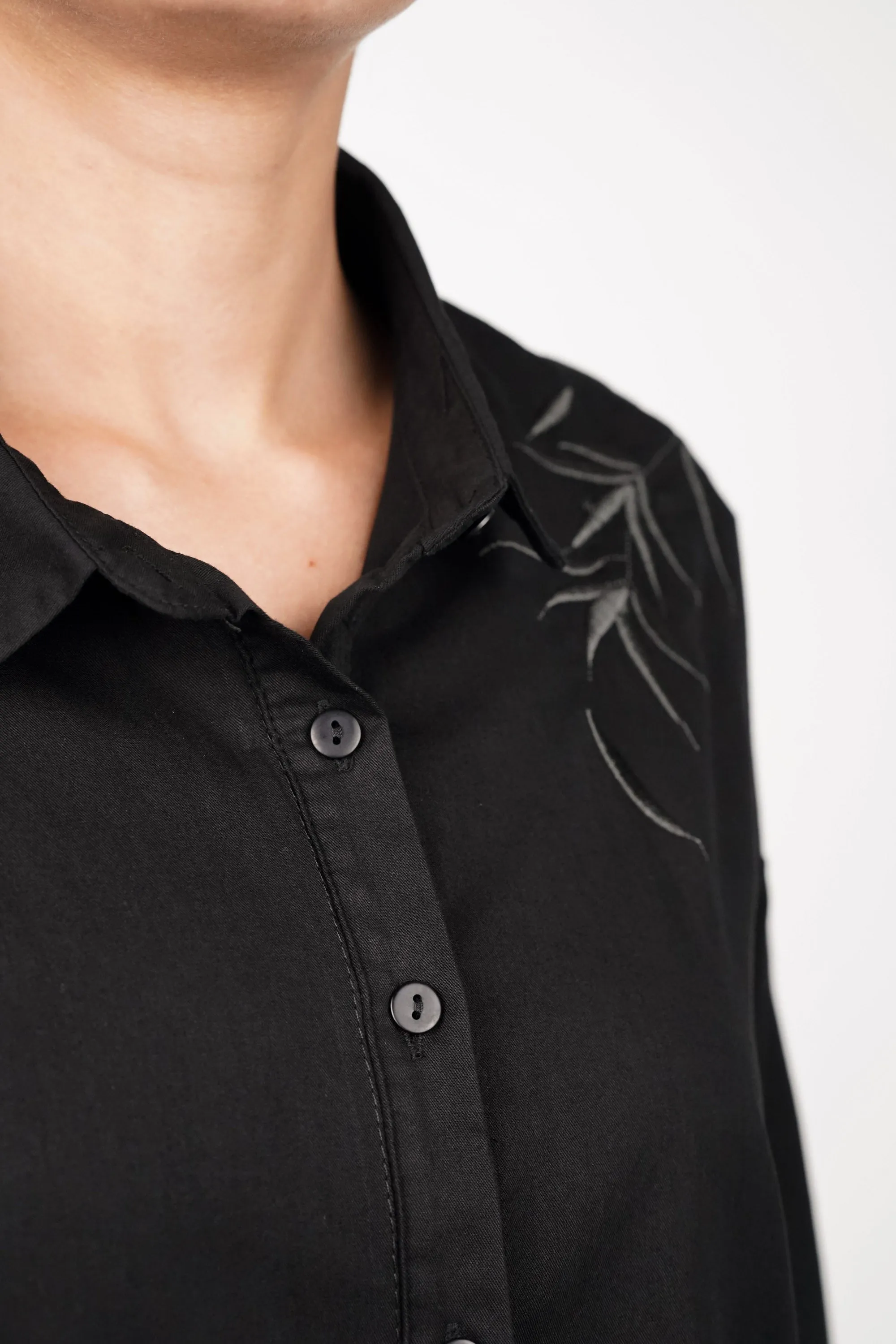 Black Cotton Shirt With Bamboo Embroidery