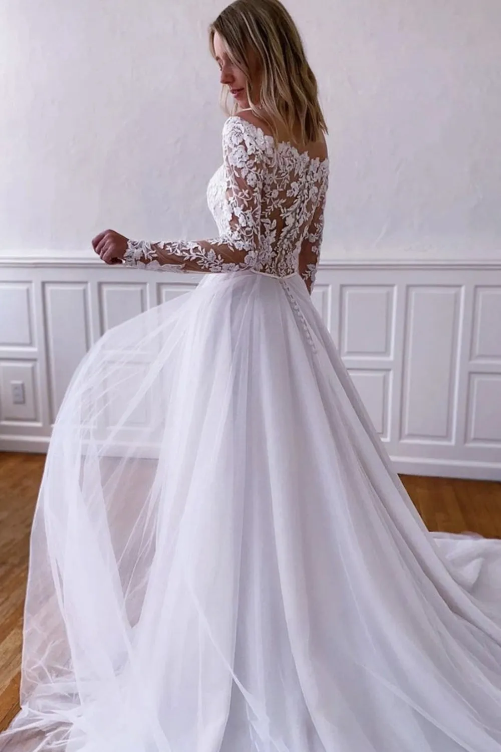 Elegant Long Sleeves White Lace Wedding Dress, White Lace Long Prom Dress, White Formal Evening Dress