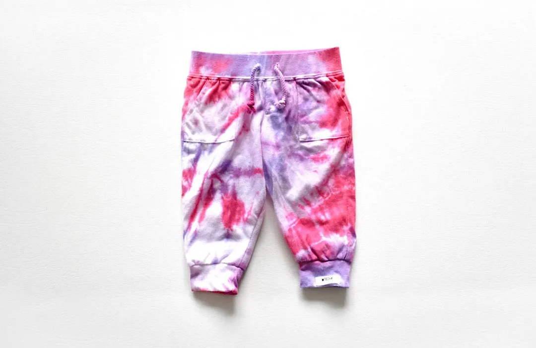 Kids Lightweight Tie Dye Joggers in Pink/Purple