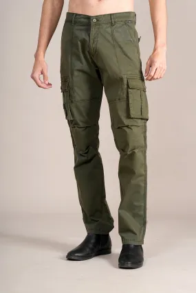 Men Olive Solid Casual Cargo Pant