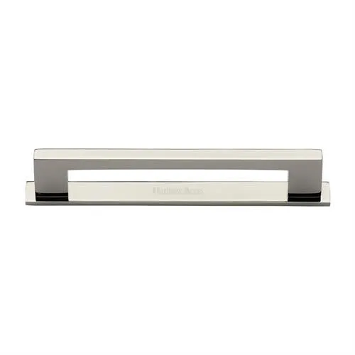 Metro Cabinet Pull Handle with Plate