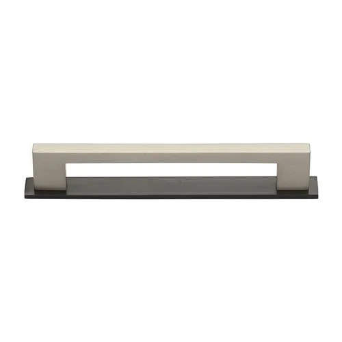 Metro Cabinet Pull Handle with Plate