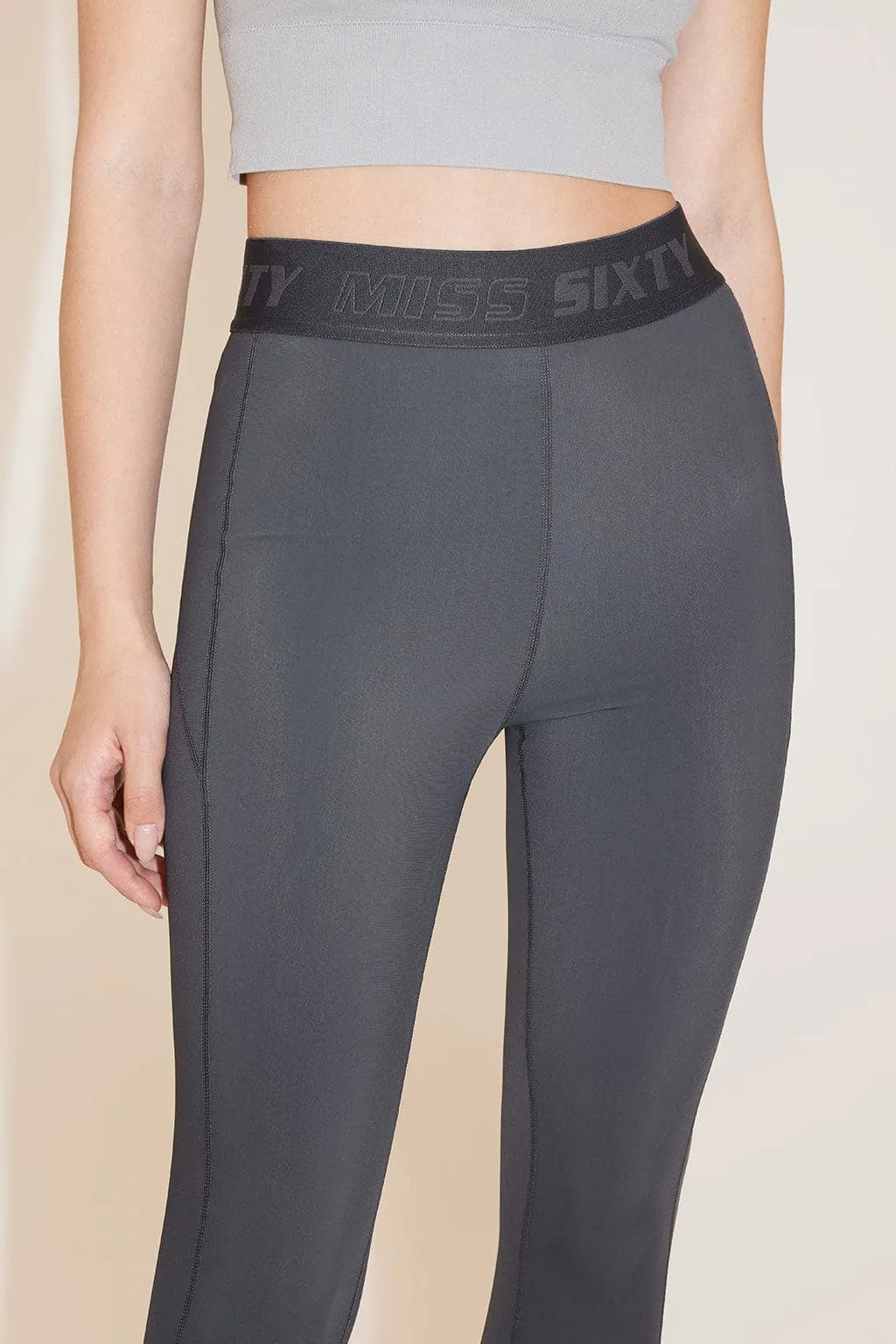 Mid-Rise Butt Lifting Skinny Fit Yoga Pants