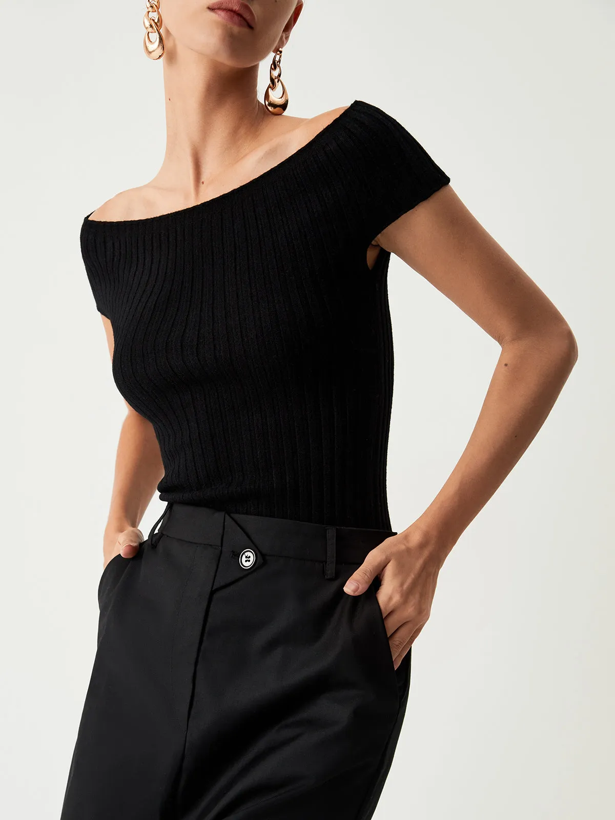 Off Shoulder Graceful Knit Top