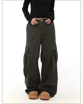 Pleated Wide Fit Cargo Pants