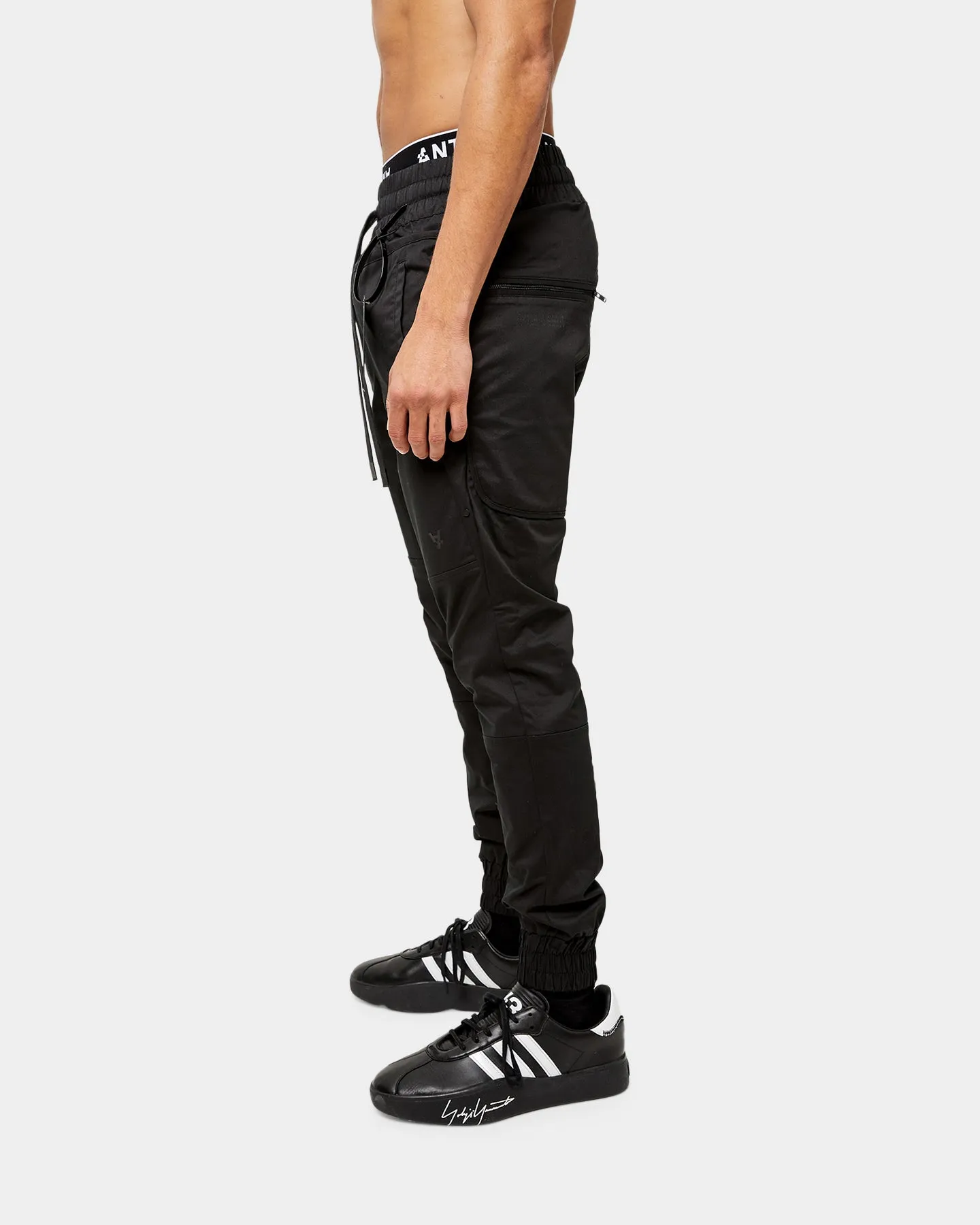 The Anti-Order Component Sneaker Jogger Black