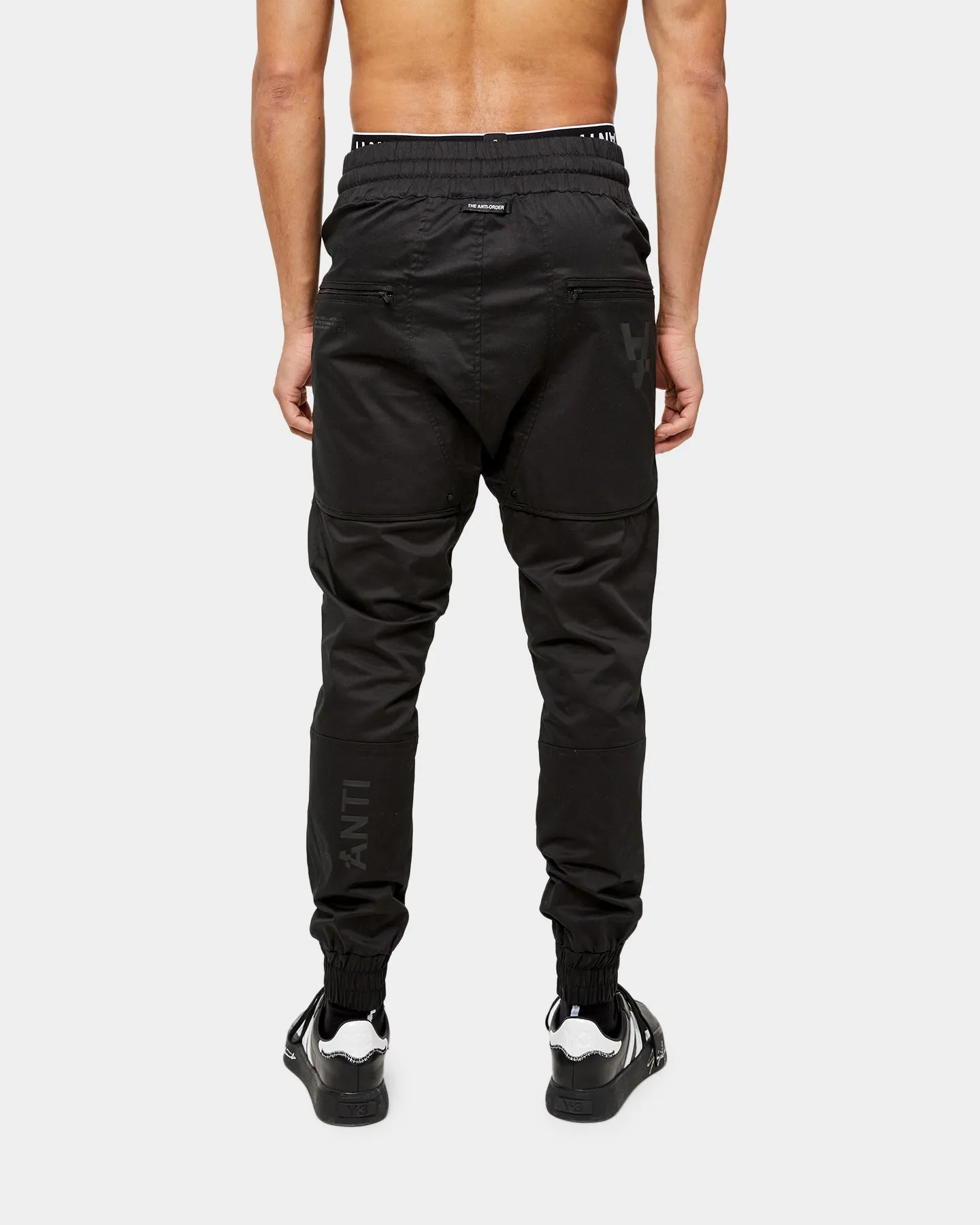 The Anti-Order Component Sneaker Jogger Black