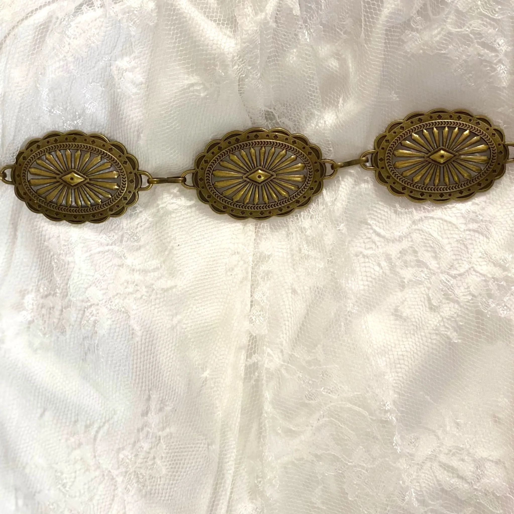 Vintage Brass Metal Oval Link Chain Belt